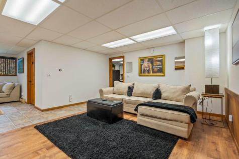 2 Flynn Road Raymond ME 04071