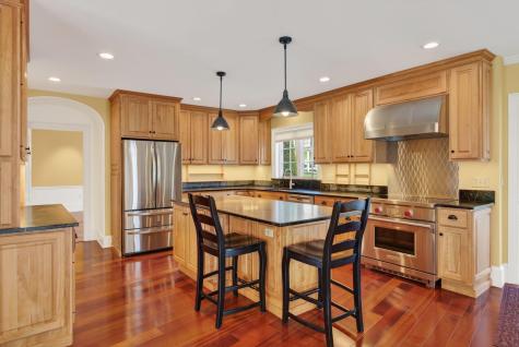 997 Washington Street Bath ME 04530