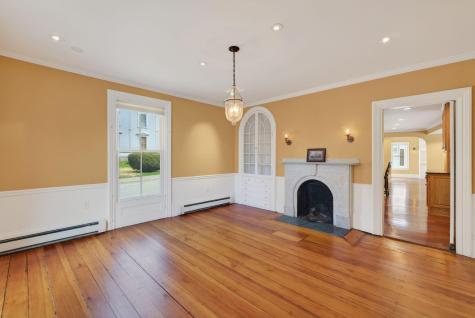 997 Washington Street Bath ME 04530