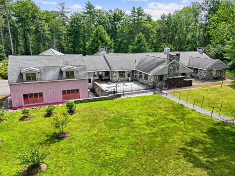 16 Davis Point Road Wayne ME 04284