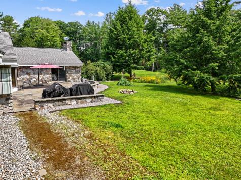 16 Davis Point Road Wayne ME 04284