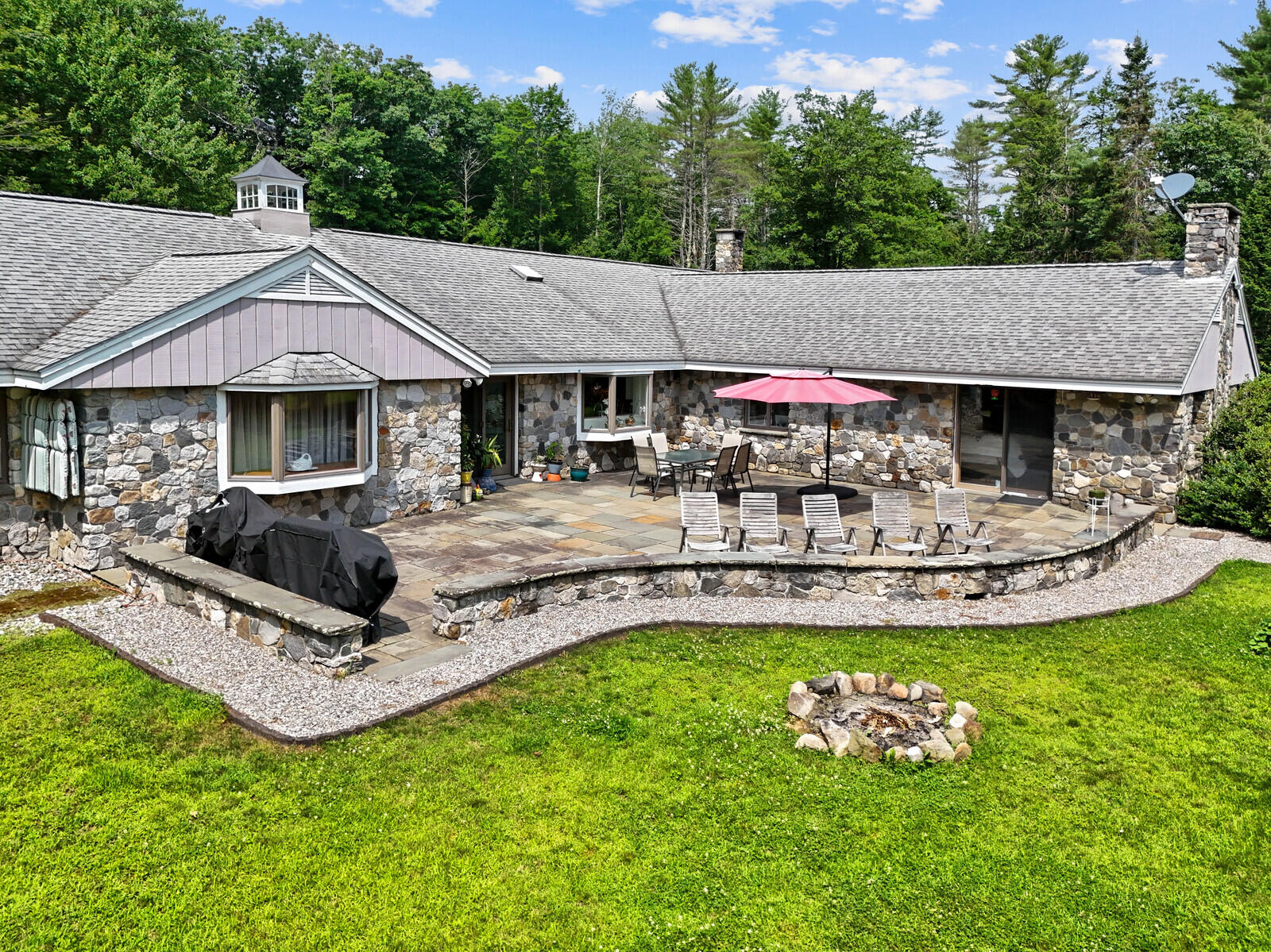 16 Davis Point Road Wayne ME 04284