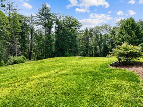 16 Davis Point Road Wayne ME 04284