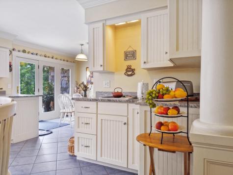 16 Davis Point Road Wayne ME 04284