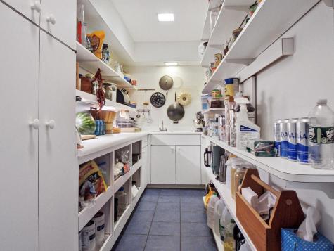 16 Davis Point Road Wayne ME 04284