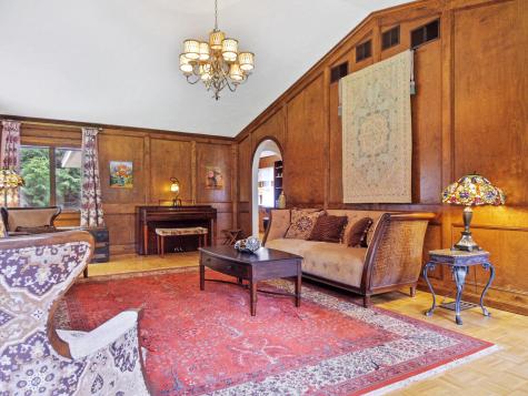 16 Davis Point Road Wayne ME 04284