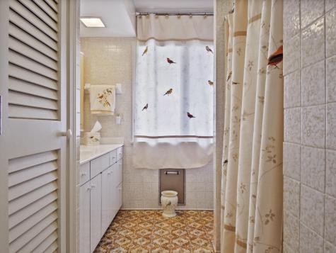 16 Davis Point Road Wayne ME 04284