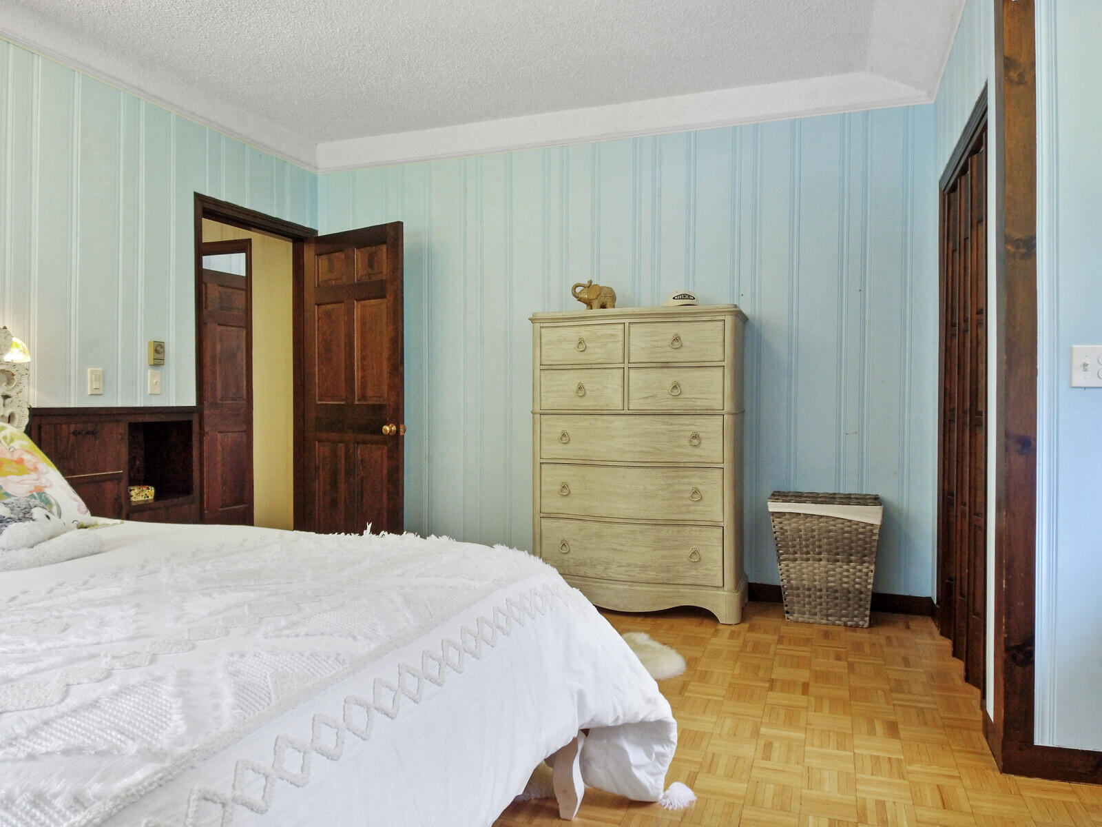 16 Davis Point Road Wayne ME 04284