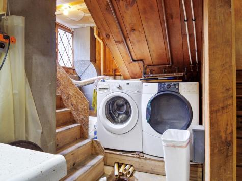 16 Davis Point Road Wayne ME 04284