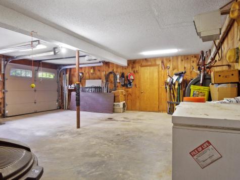 16 Davis Point Road Wayne ME 04284