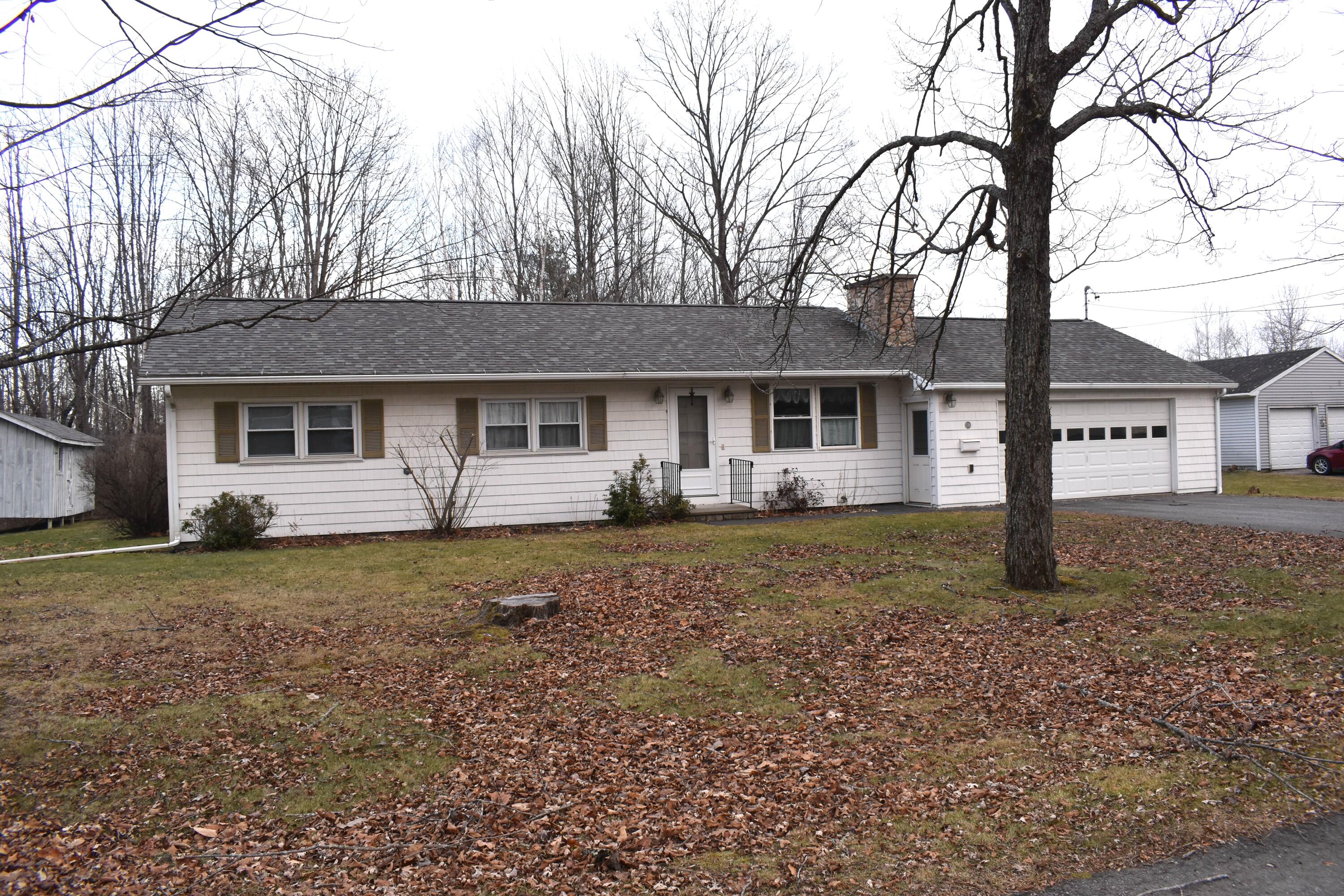 139 School Street Pittsfield, ME