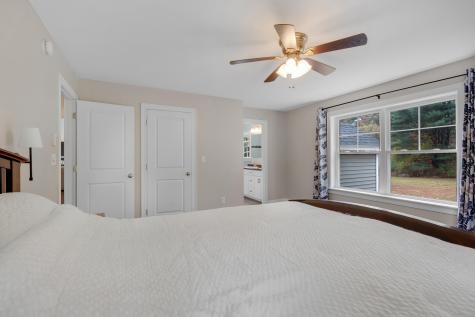 939 River Road Buxton ME 04093