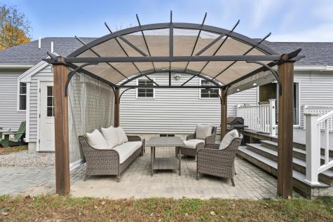 939 River Road Buxton ME 04093