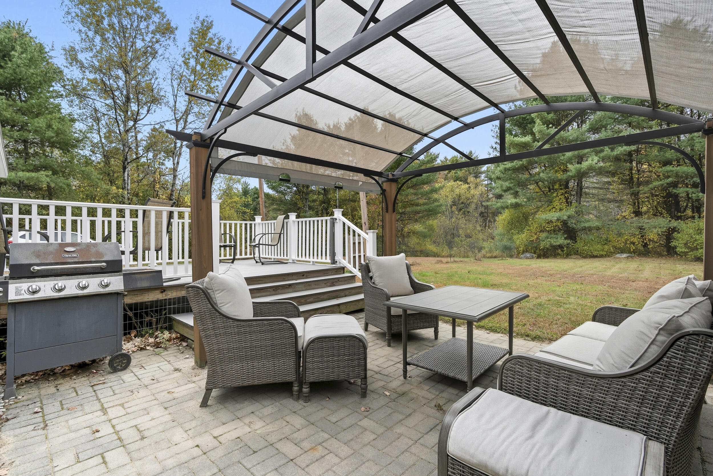 939 River Road Buxton ME 04093