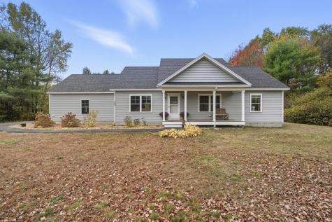 939 River Road Buxton ME 04093