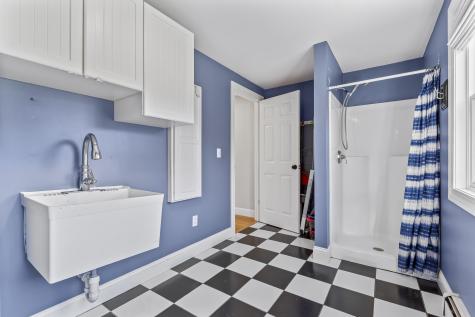 3 Bhoireann Lane York ME 03909