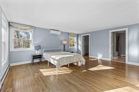 3 Bhoireann Lane York ME 03909