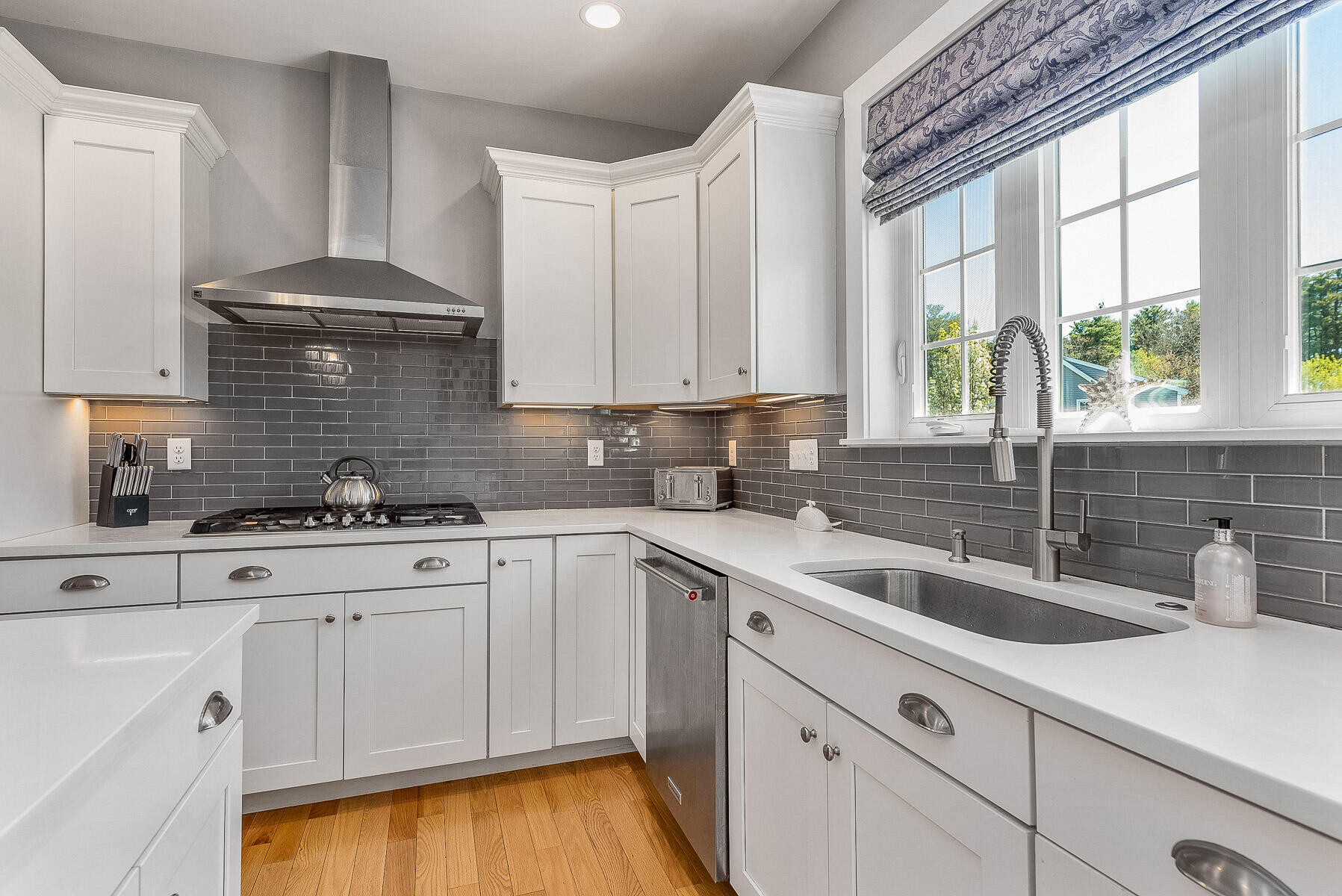 2 Cottage Way Kittery ME 03904