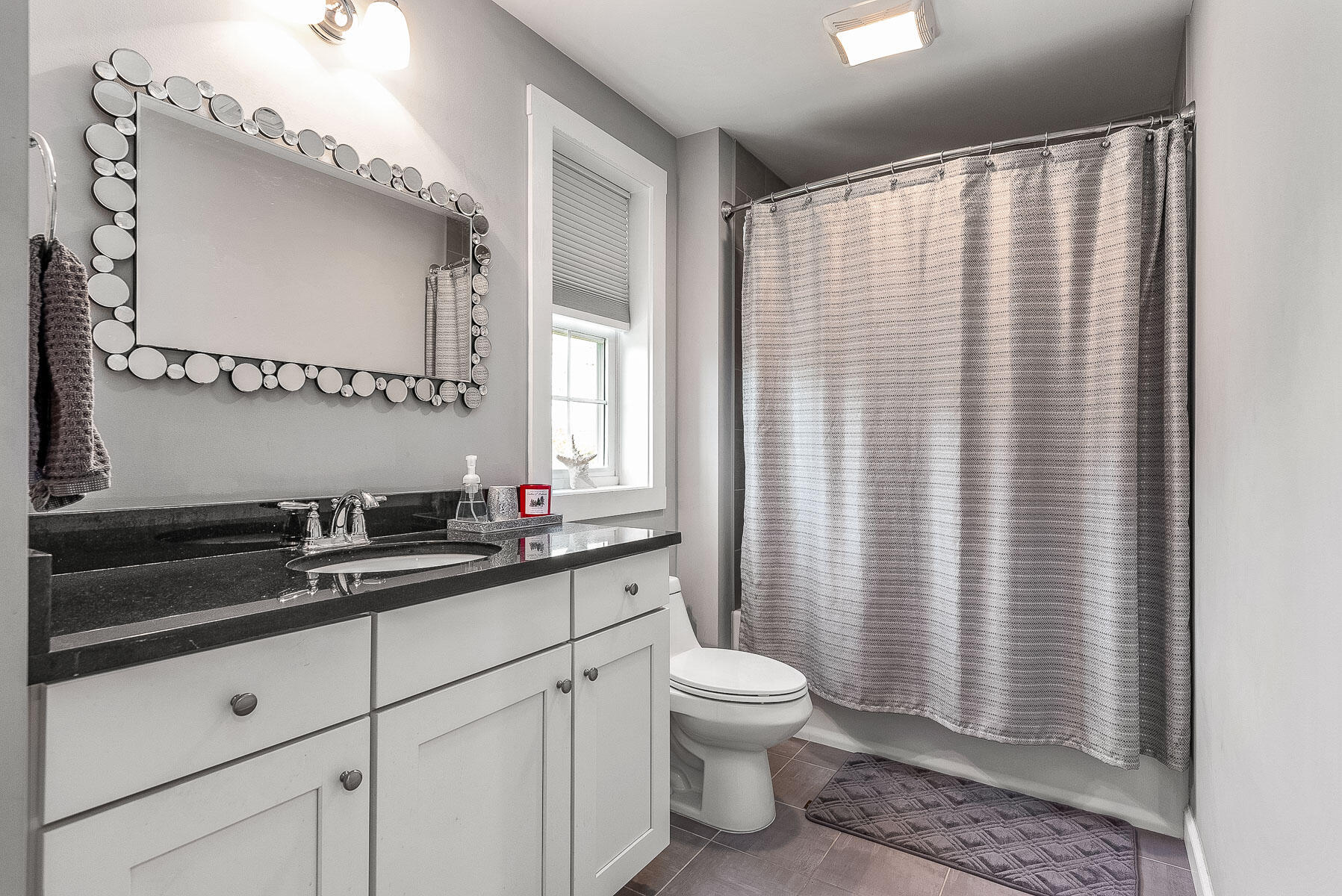2 Cottage Way Kittery ME 03904