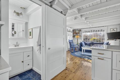 562 Island Avenue Portland ME 04108