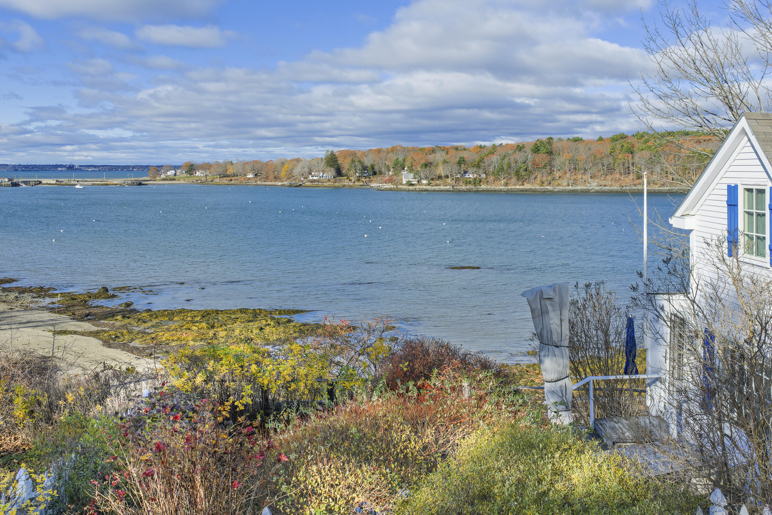 562 Island Avenue Portland ME 04108