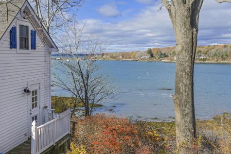 562 Island Avenue Portland ME 04108