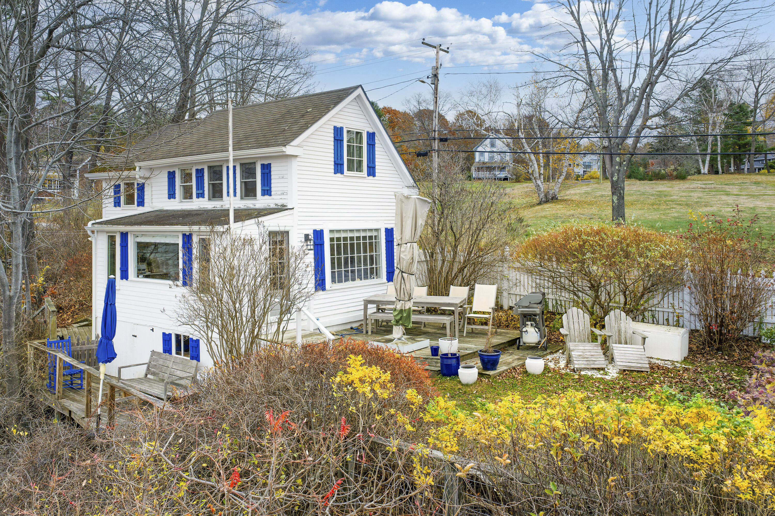 562 Island Avenue Portland ME 04108