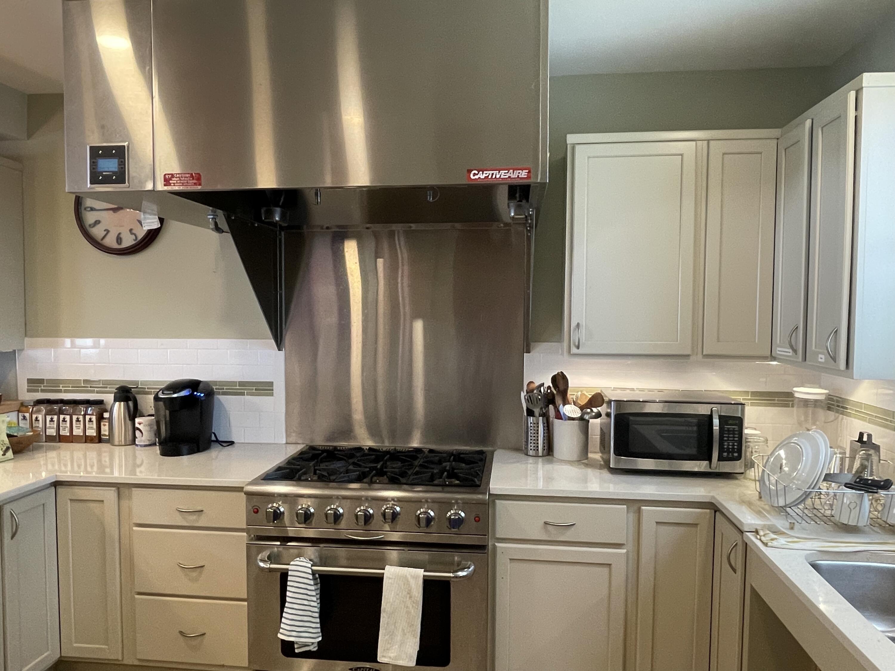 28 Gay Street Rockland ME 04841