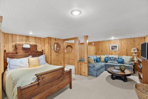 1484 Washington Street Bath ME 04530