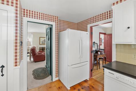 1484 Washington Street Bath ME 04530