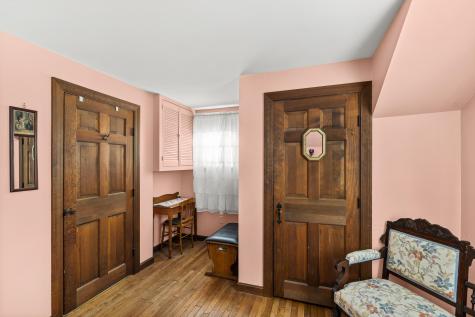 1484 Washington Street Bath ME 04530