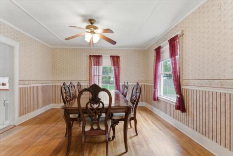 145 Dresden Avenue Gardiner ME 04345