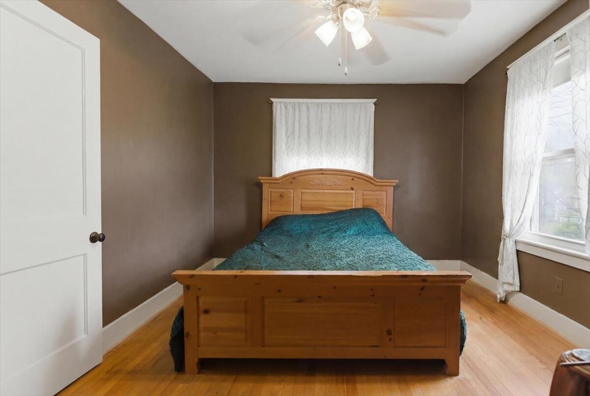 145 Dresden Avenue Gardiner ME 04345