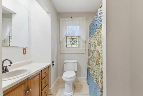 145 Dresden Avenue Gardiner ME 04345