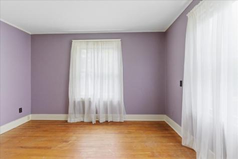 145 Dresden Avenue Gardiner ME 04345