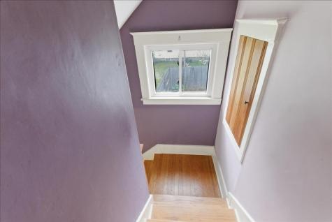 145 Dresden Avenue Gardiner ME 04345