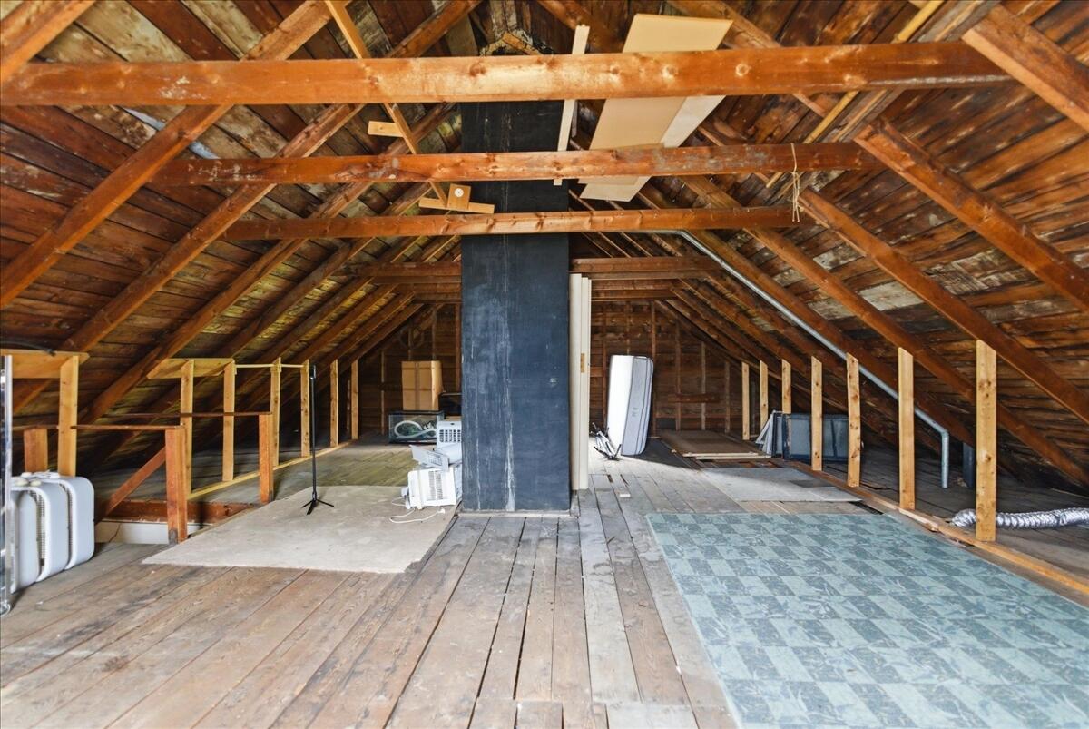 145 Dresden Avenue Gardiner ME 04345