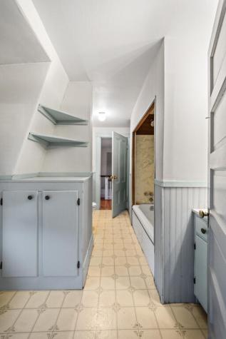 13 Harold Street Waterville ME 04901