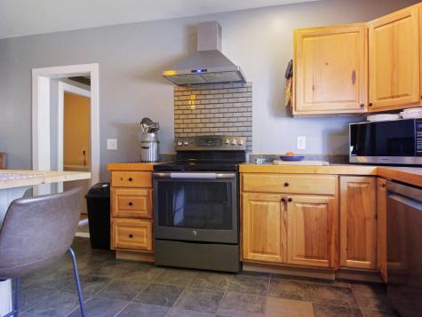 16 Park Street Madison ME 04950