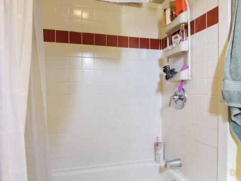 16 Park Street Madison ME 04950