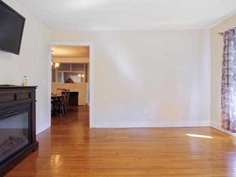 16 Park Street Madison ME 04950