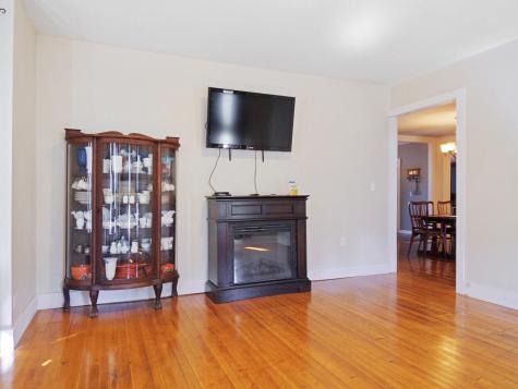 16 Park Street Madison ME 04950