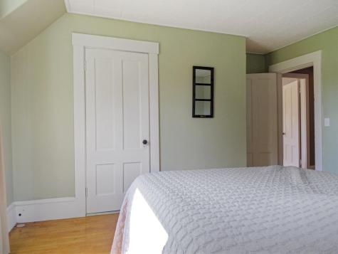 16 Park Street Madison ME 04950