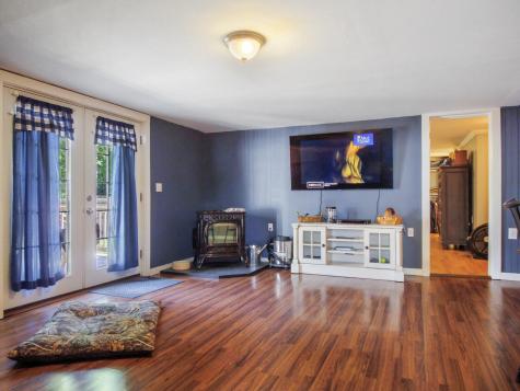 16 Park Street Madison ME 04950