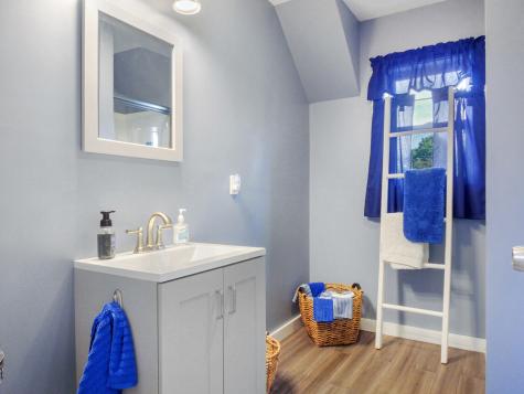 16 Park Street Madison ME 04950