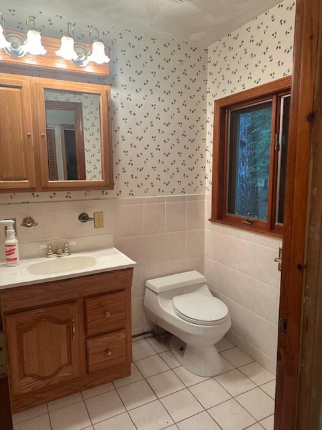 48 Crystal Lake Shores Harrison ME 04040