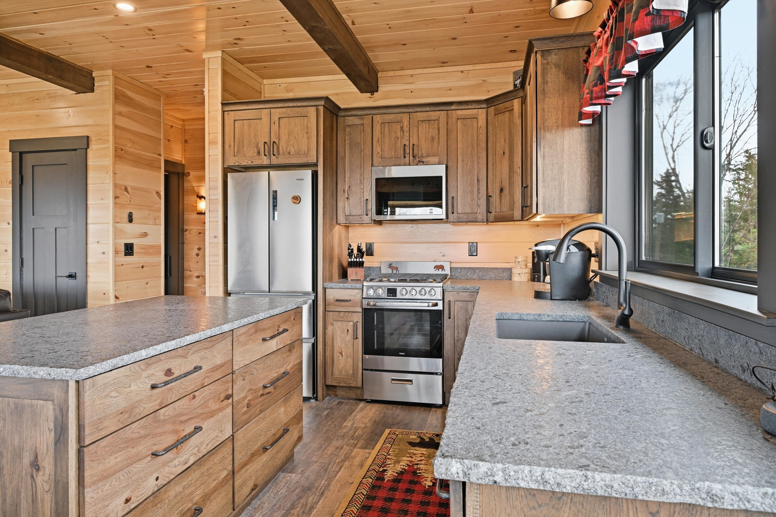 15 Barkies Way Rangeley ME 04970
