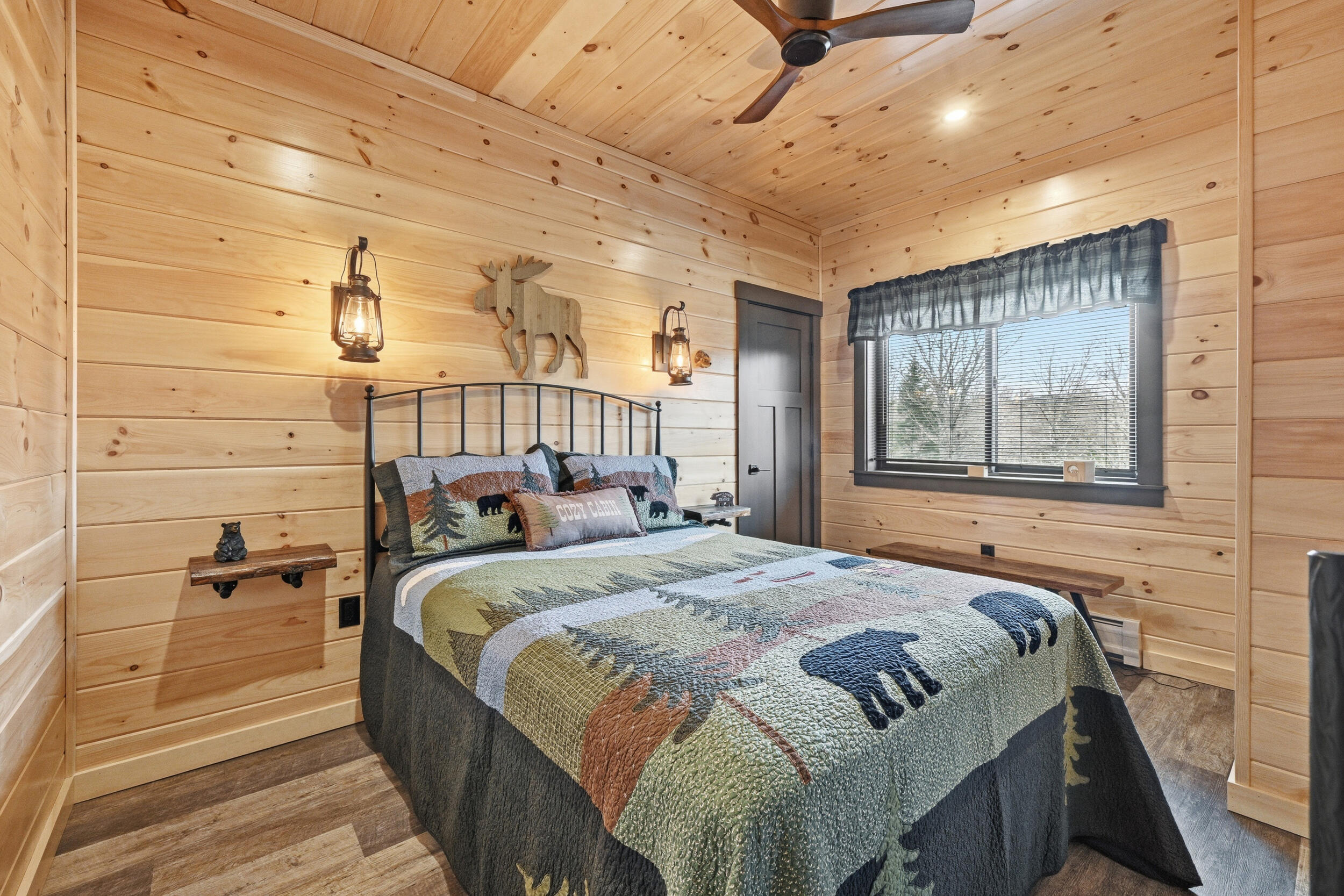 15 Barkies Way Rangeley ME 04970