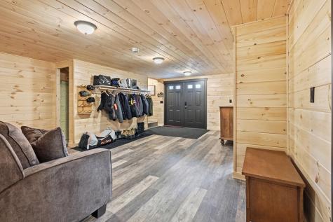 15 Barkies Way Rangeley ME 04970
