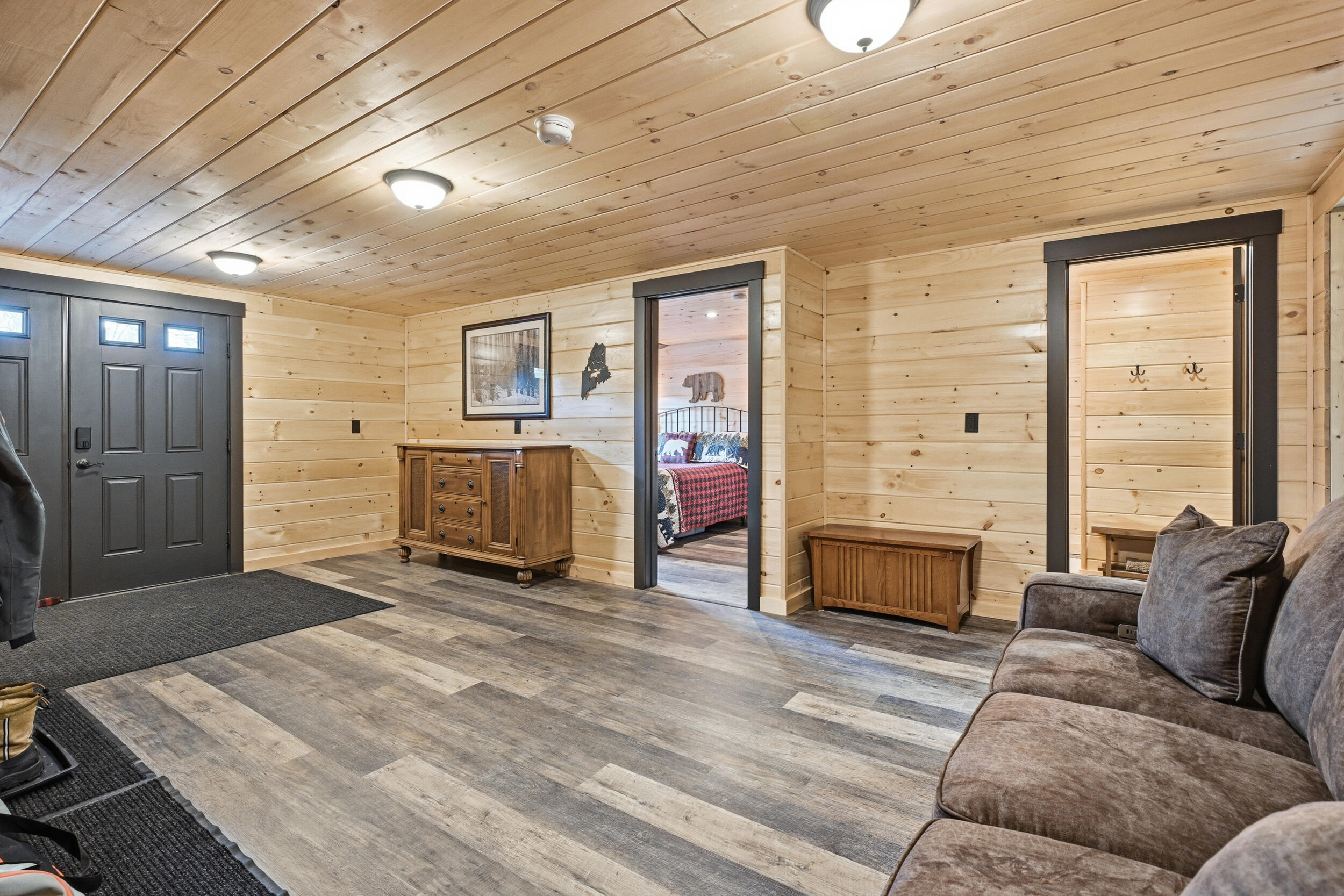 15 Barkies Way Rangeley ME 04970